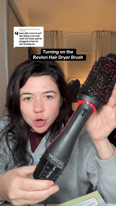 Cepillo alisador térmico iónico para cabello — video-producto