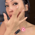 Base de maquillaje líquida mate con protector solar — video-producto